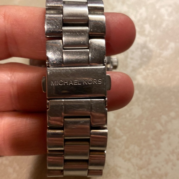 Michael Kors MK5076 Women’s Wrist Watch